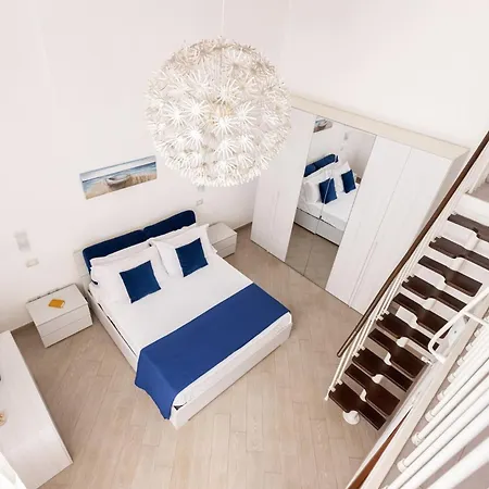Cosy House Under The Arches In Old Town Apartment *