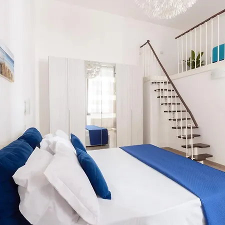 Cosy House Under The Arches In Old Town Apartment