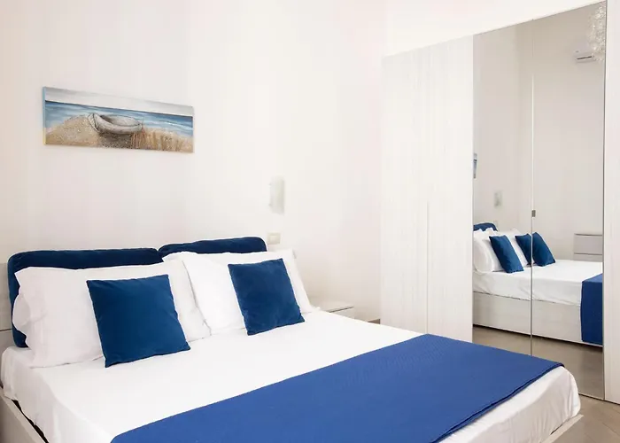 Cosy House Under The Arches In Old Town