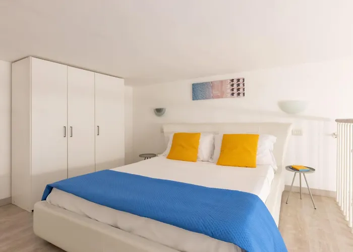 Cosy House Under The Arches In Old Town *