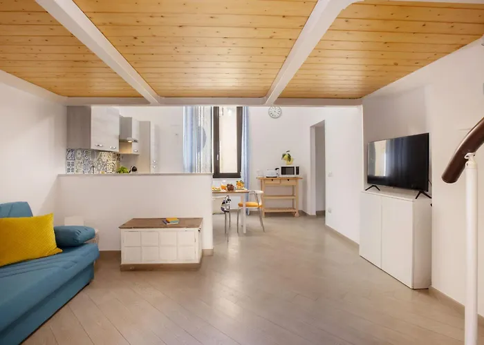 Cosy House Under The Arches In Old Town * ソレント